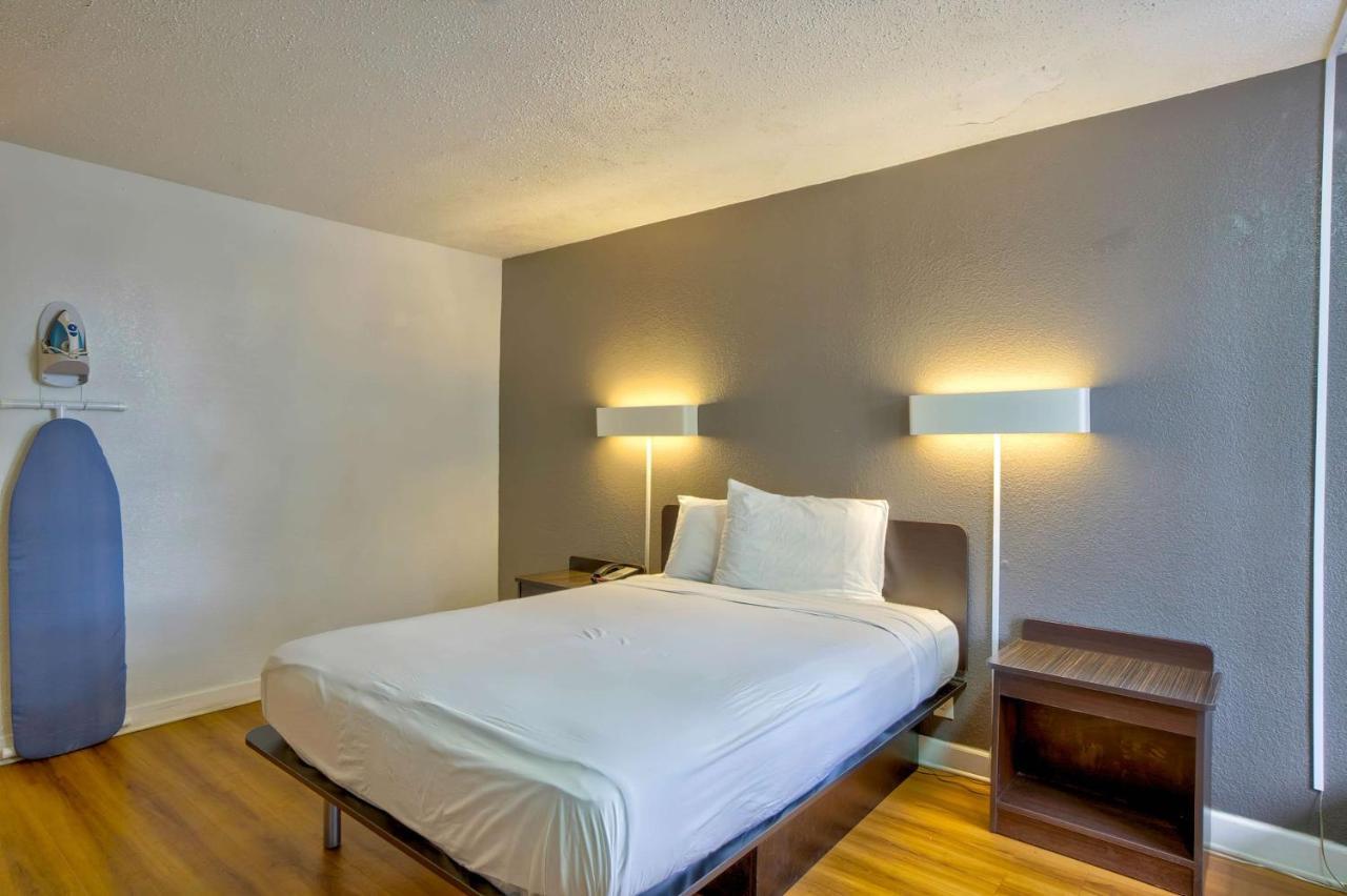 Motel 6-Gainesville, Fl Екстериор снимка